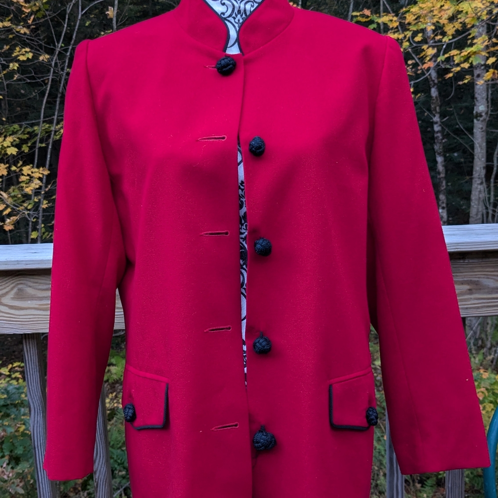 Red and Black 80's Vintage Blazer/Jacket